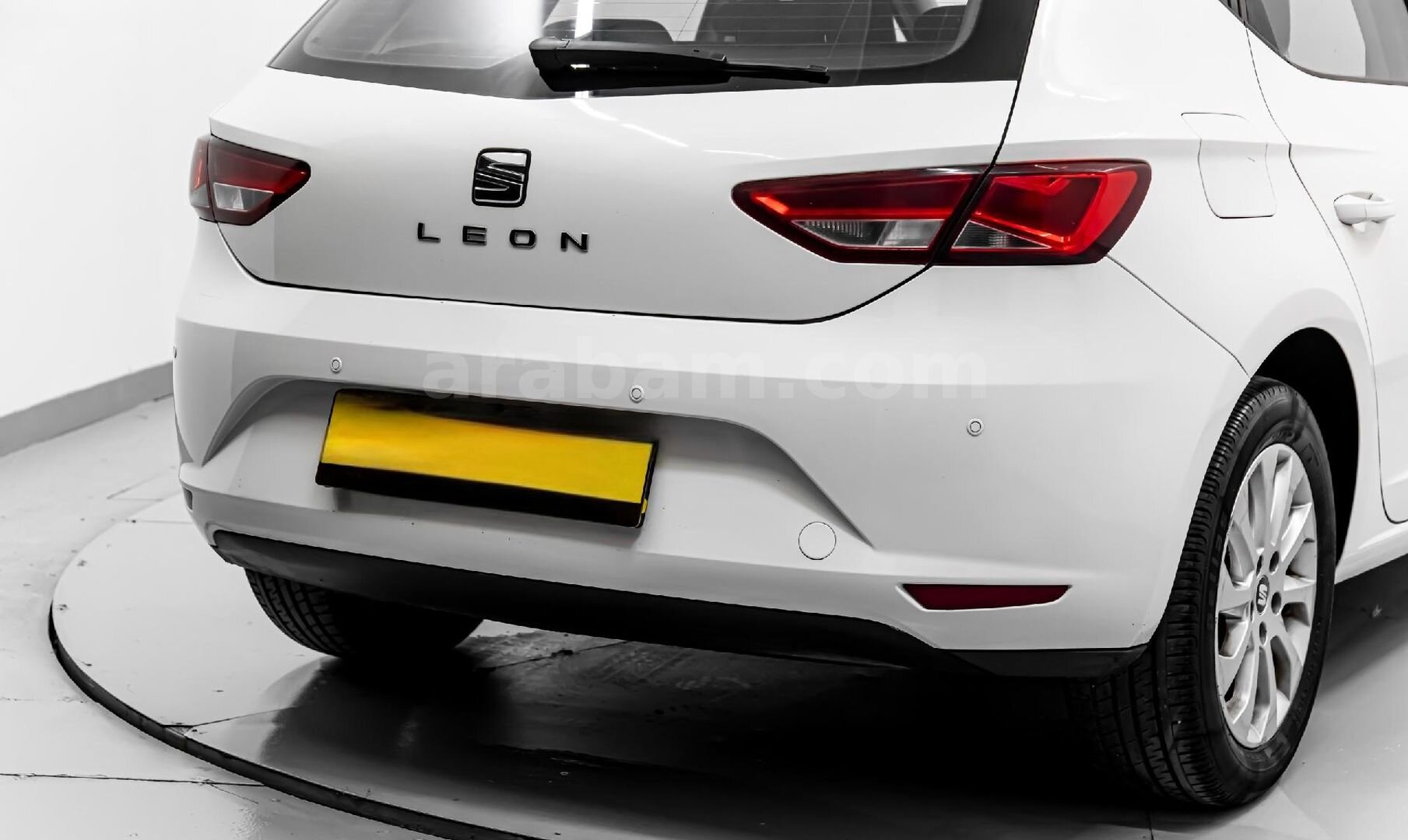 Sahibinden Seat Leon 1.6 TDI Style 2016 Model İstanbul 301.000 km Beyaz 5