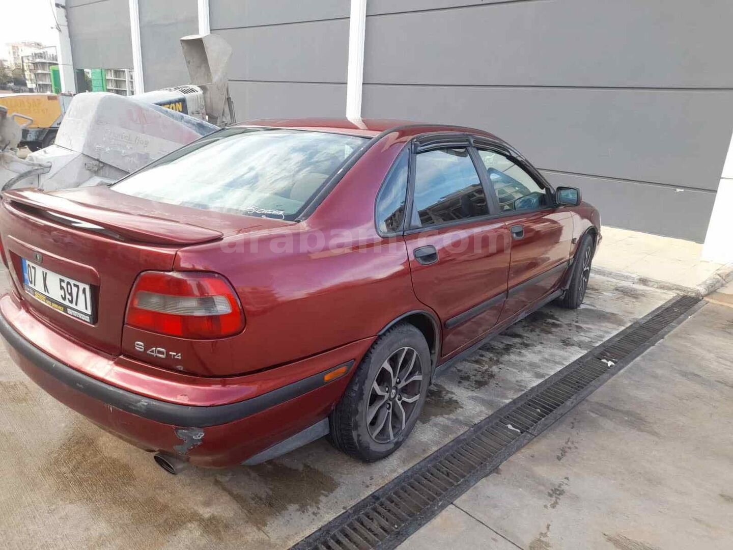 Sahibinden Volvo S40 1.9 T4 2000 Model Ankara 384.000 km Bordo 5