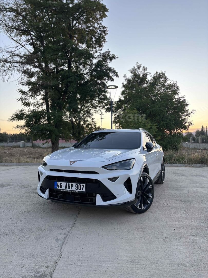 Sahibinden Cupra Formentor 1.5 eTSI VZ-Line 2024 Model Tokat 14.000 km Beyaz 2