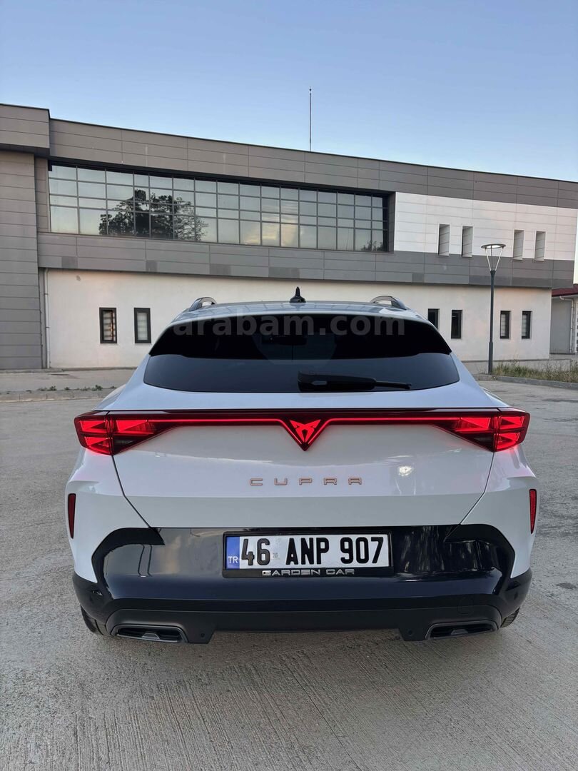 Sahibinden Cupra Formentor 1.5 eTSI VZ-Line 2024 Model Tokat 14.000 km Beyaz 3