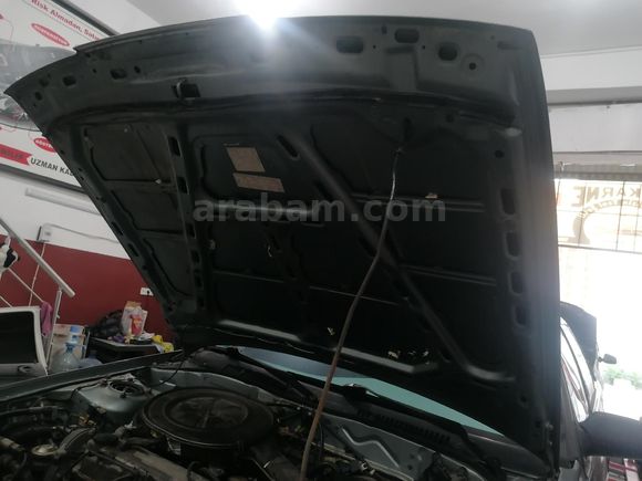 Galeriden Mazda 626 2.0 GLX 1991 Model Çanakkale 400.000 km Yeşil