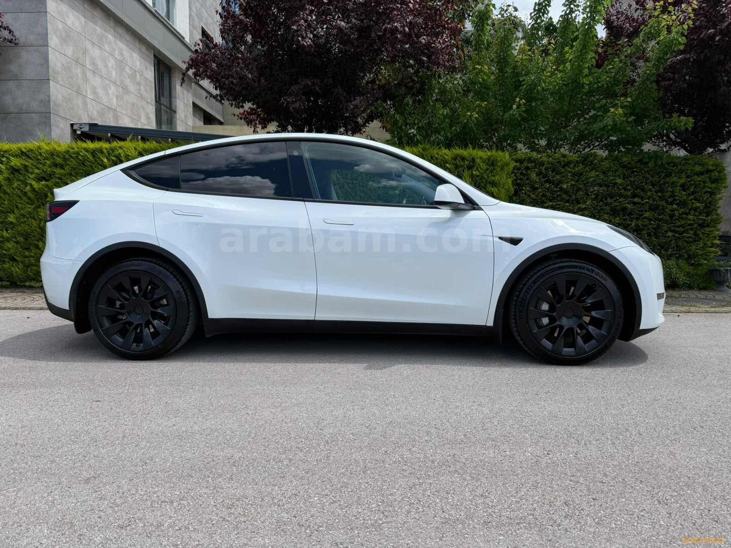 Galeriden Tesla Model Y Long Range AWD 2023 Model Kocaeli 62.000 km Beyaz 5