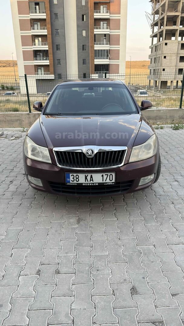 Sahibinden Skoda Octavia 1.6 TDI Ambiente 2011 Model Kayseri 310.000 km Bordo 5