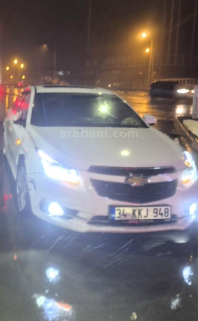 Sahibinden Chevrolet Cruze 1.6 Sport Plus 2012 Model Eskişehir 183.000 km Beyaz 1