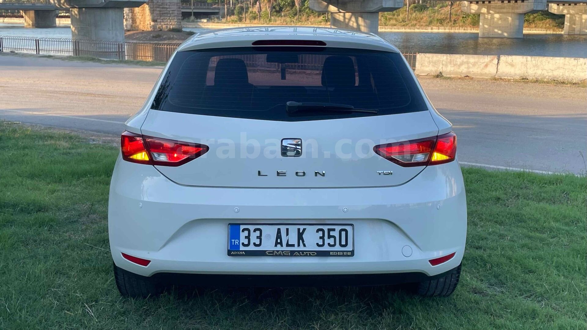 Sahibinden Seat Leon 1.6 TDI Style 2015 Model Adana 257.000 km Beyaz 4