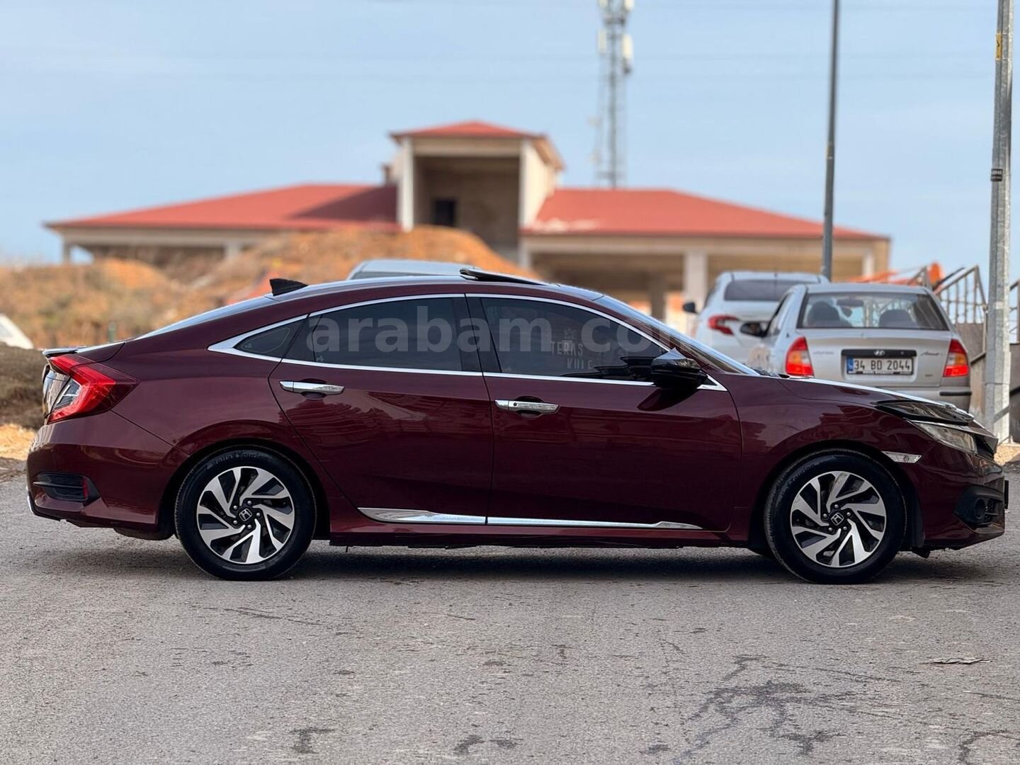 Sahibinden Honda Civic 1.6i VTEC Elegance 2017 Model Tekirdağ 220.000 km Bordo 7