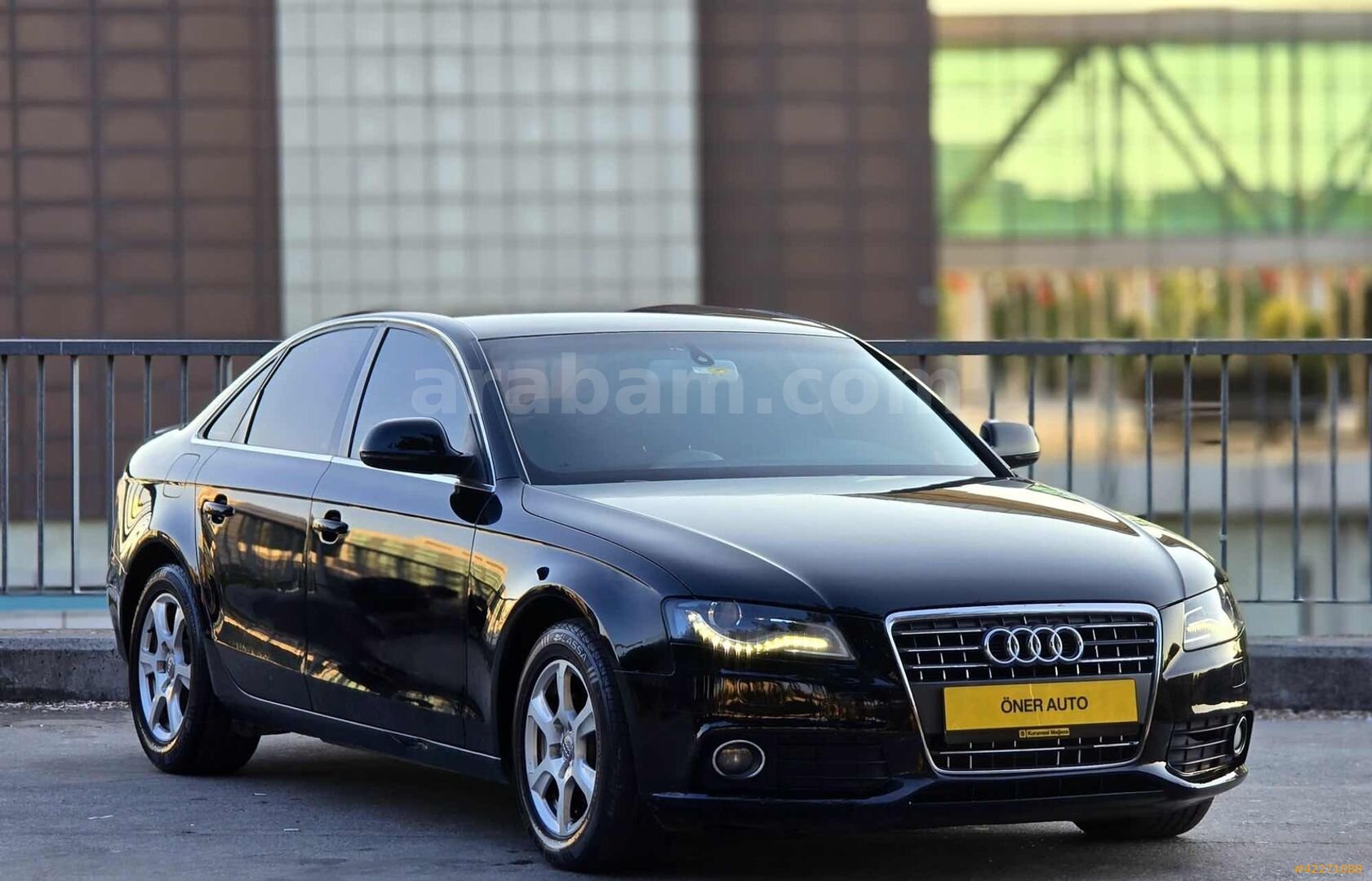 Galeriden Audi A4 Sedan 1.8 TFSI 2012 Model İstanbul 292.000 km Siyah 1