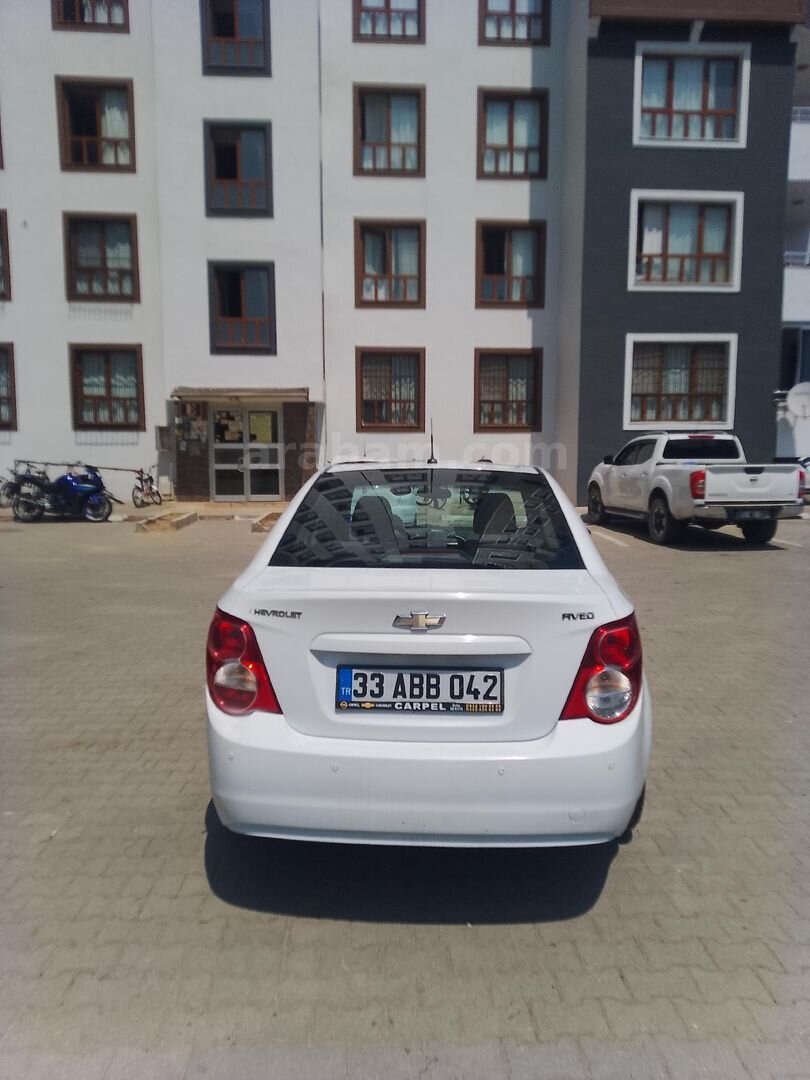Sahibinden Chevrolet Aveo 1.3 D LT 2012 Model Mersin 196.000 km Beyaz 4