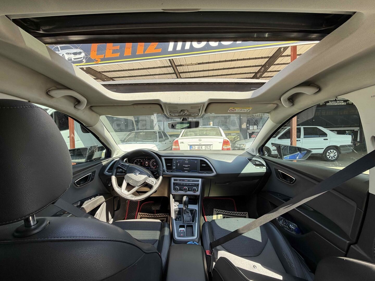 Galeriden Seat Leon 1.6 TDI Xcellence 2018 Model Şanlıurfa 198.000 km Lacivert 7