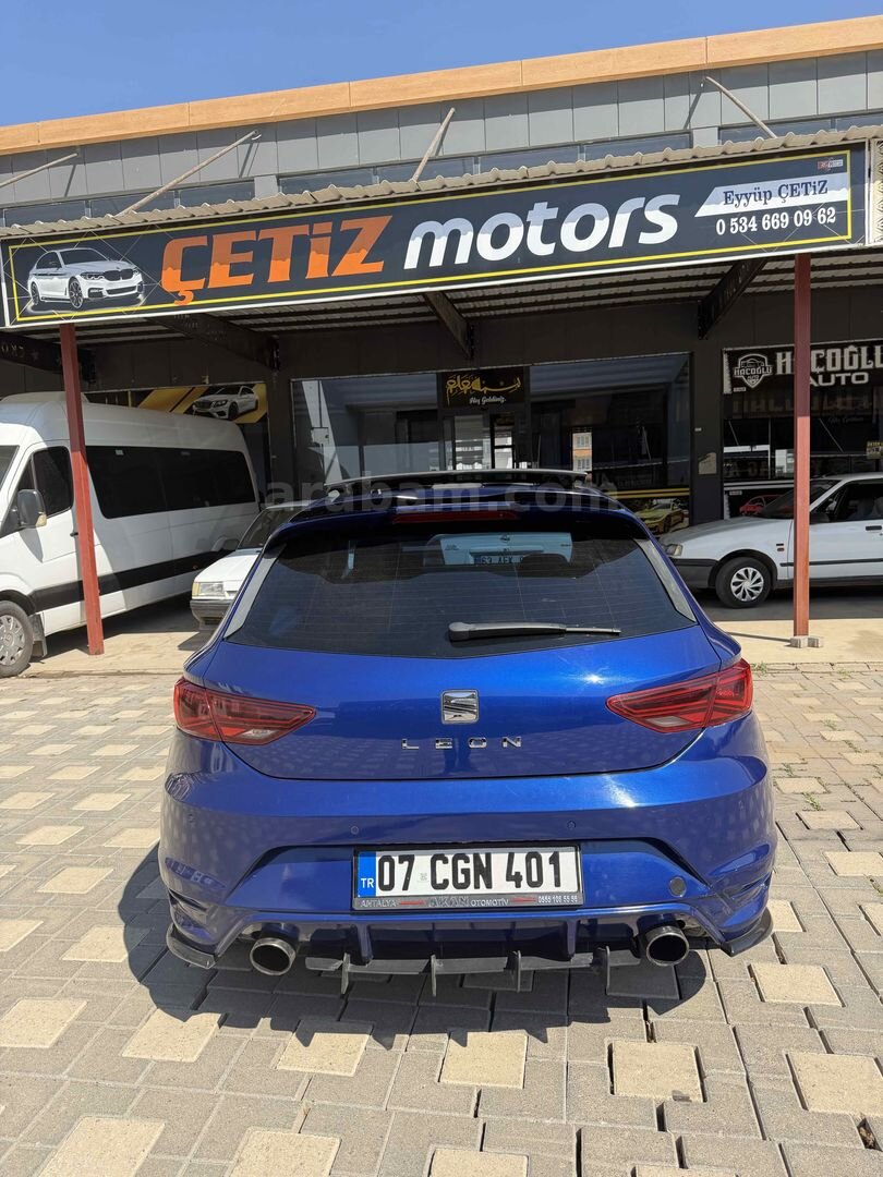 Galeriden Seat Leon 1.6 TDI Xcellence 2018 Model Şanlıurfa 198.000 km Lacivert 4