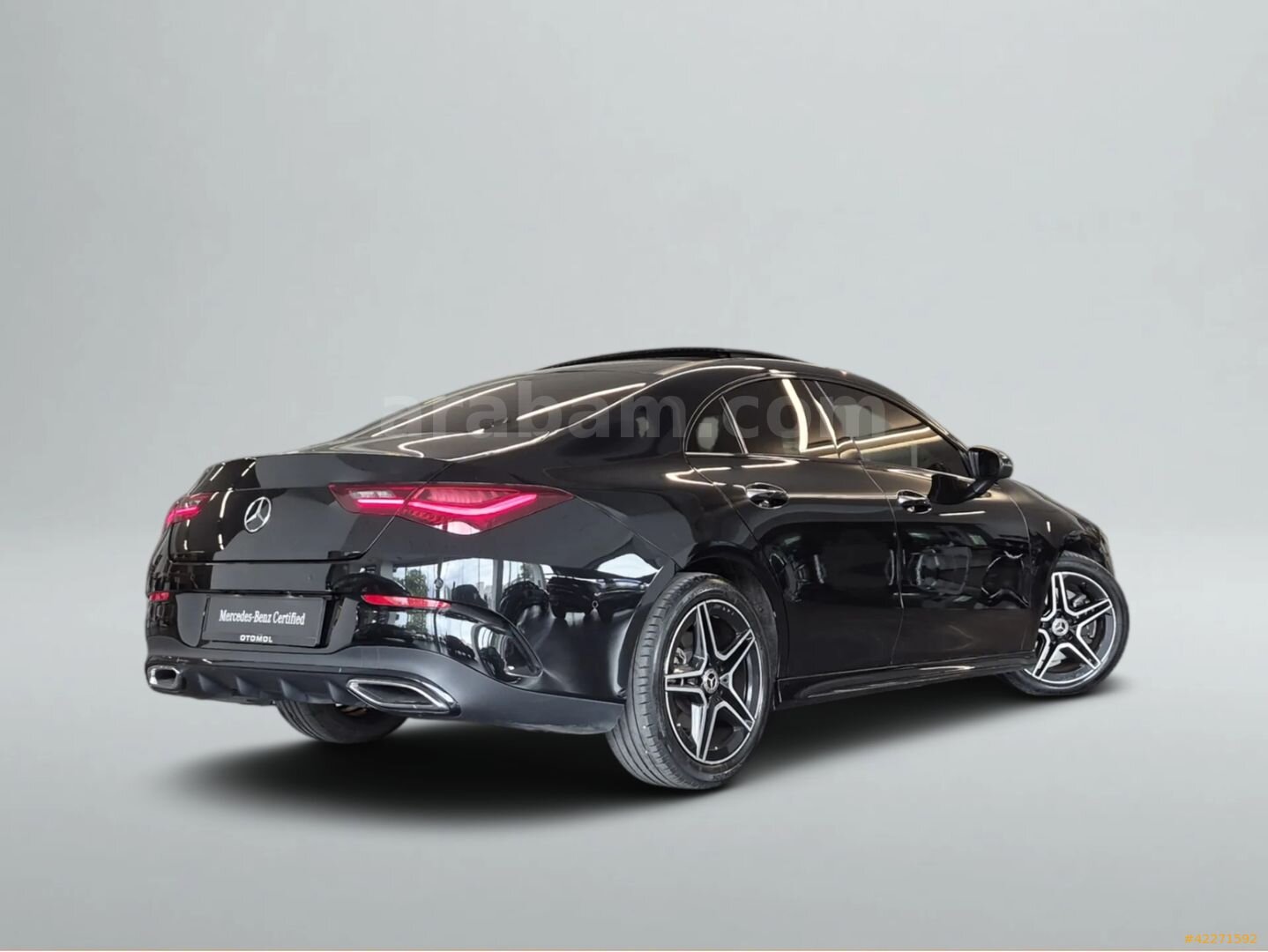 Galeriden Mercedes - Benz CLA 200 AMG 2023 Model İstanbul 45.741 km Siyah 4