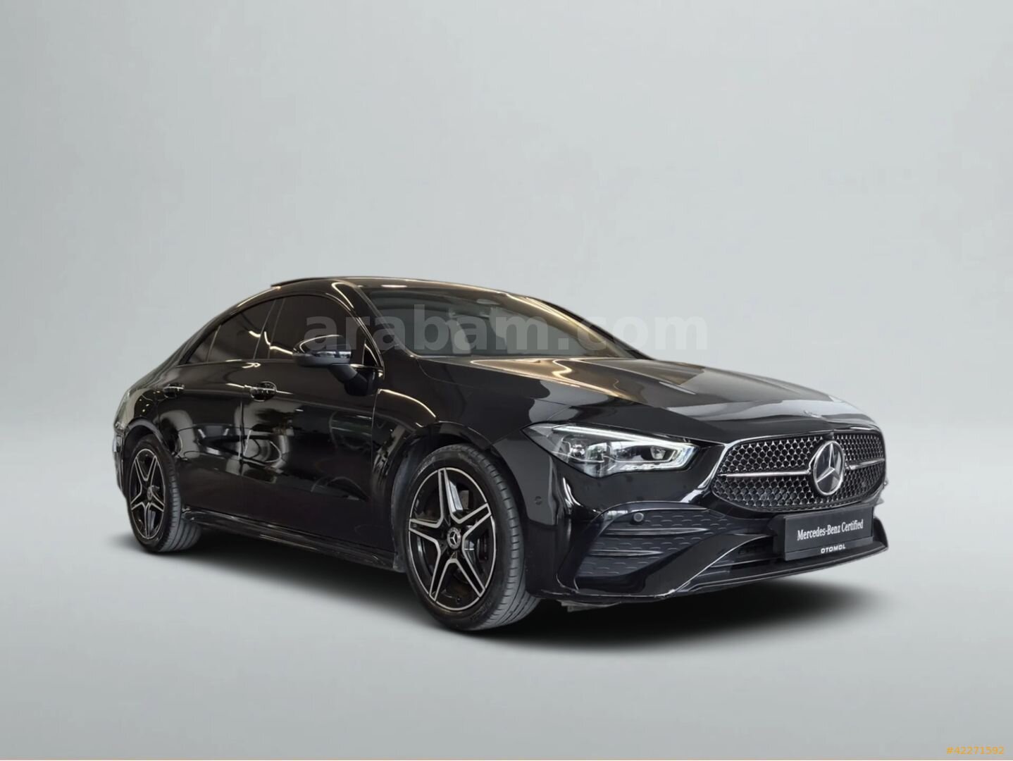 Galeriden Mercedes - Benz CLA 200 AMG 2023 Model İstanbul 45.741 km Siyah 3