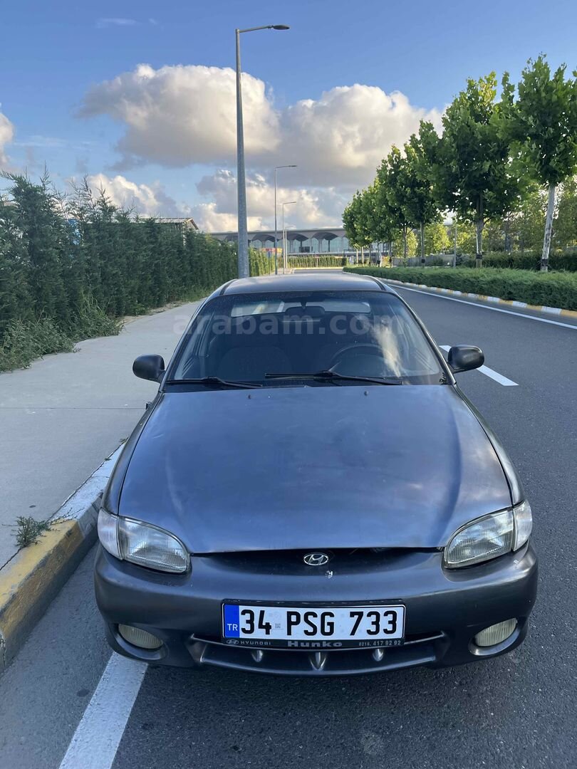 Sahibinden Hyundai Accent 1.5 GLS 1999 Model İstanbul 313.000 km Füme 1