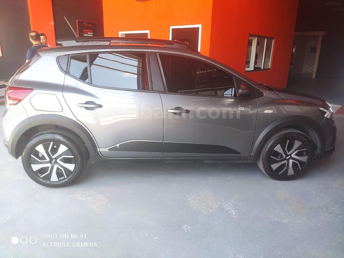 Sahibinden Dacia Sandero 1.0 TCe Extreme 2025 Model Nevşehir 24.000 km Gri (metalik) 7