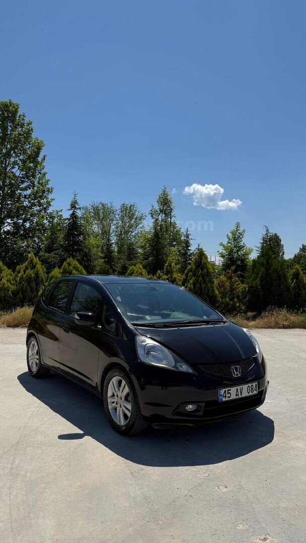 Sahibinden Honda Jazz 1.4 Fun 2011 Model Kütahya 140.900 km Siyah 4