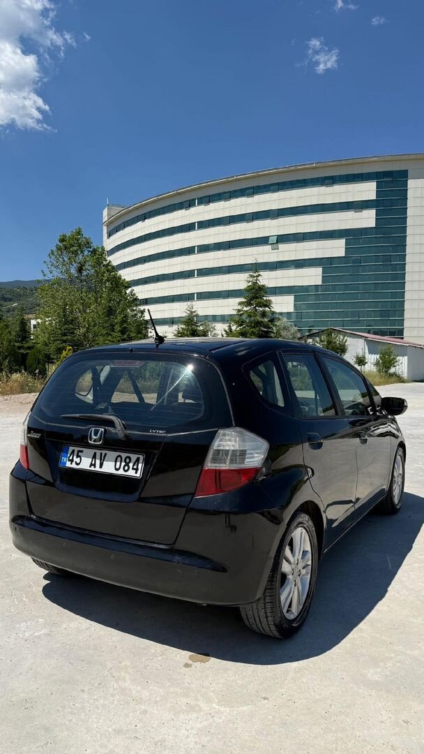 Sahibinden Honda Jazz 1.4 Fun 2011 Model Kütahya 140.900 km Siyah 7