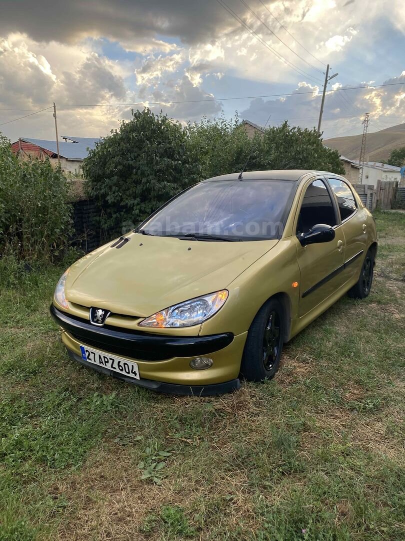 Sahibinden Peugeot 206 1.4 HDi X-line 2004 Model Erzurum 375.000 km Sarı 7