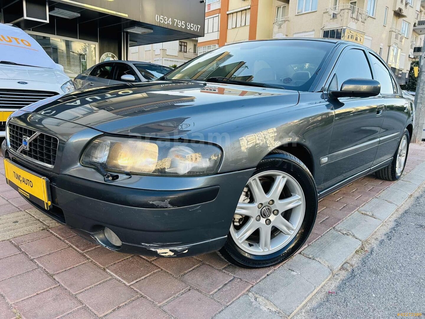 Galeriden Volvo S60 2.0 T 2004 Model Antalya 328.000 km Füme 3