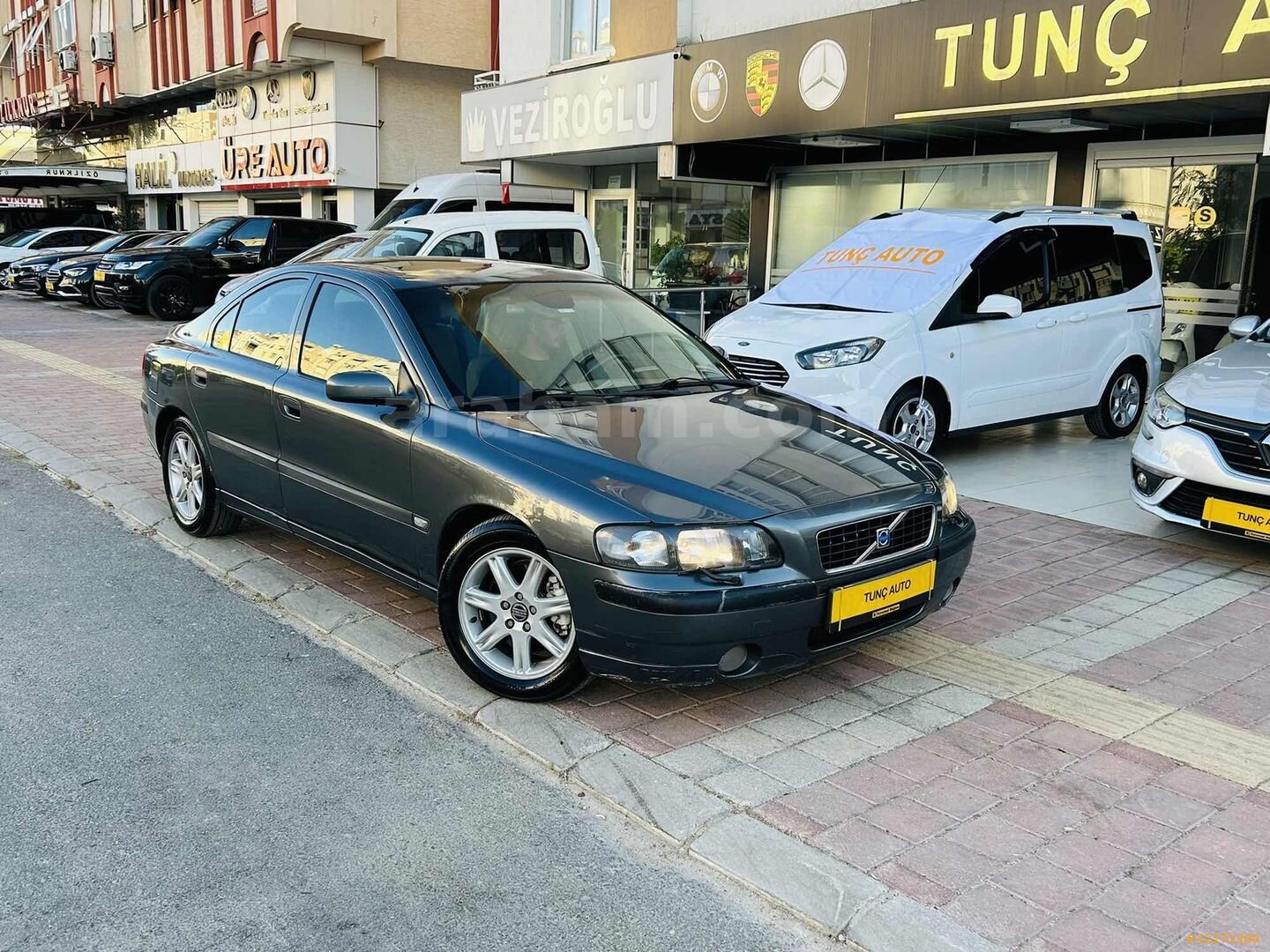 Galeriden Volvo S60 2.0 T 2004 Model Antalya 328.000 km Füme 7