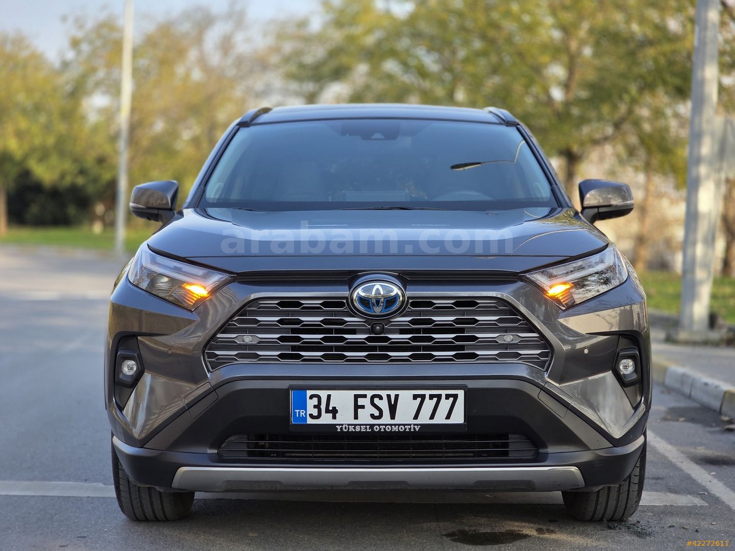 Galeriden Toyota RAV4 2.5 Hybrid 2022 Model İstanbul 114.000 km