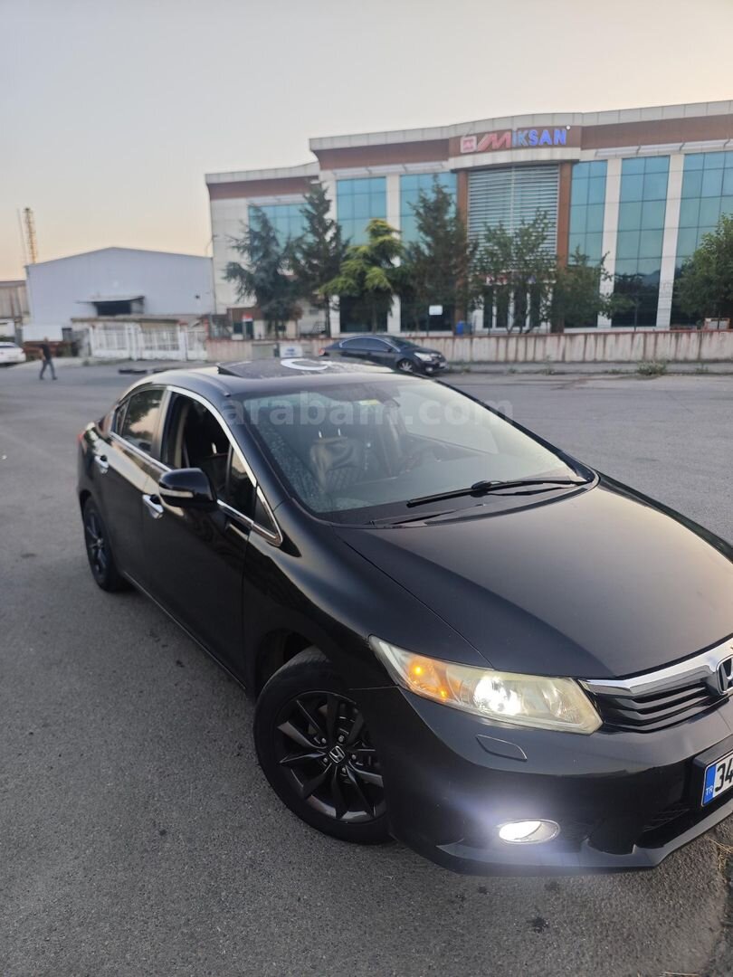 Sahibinden Honda Civic 1.6i VTEC Eco Elegance 2012 Model İstanbul 205.000 km Siyah 2