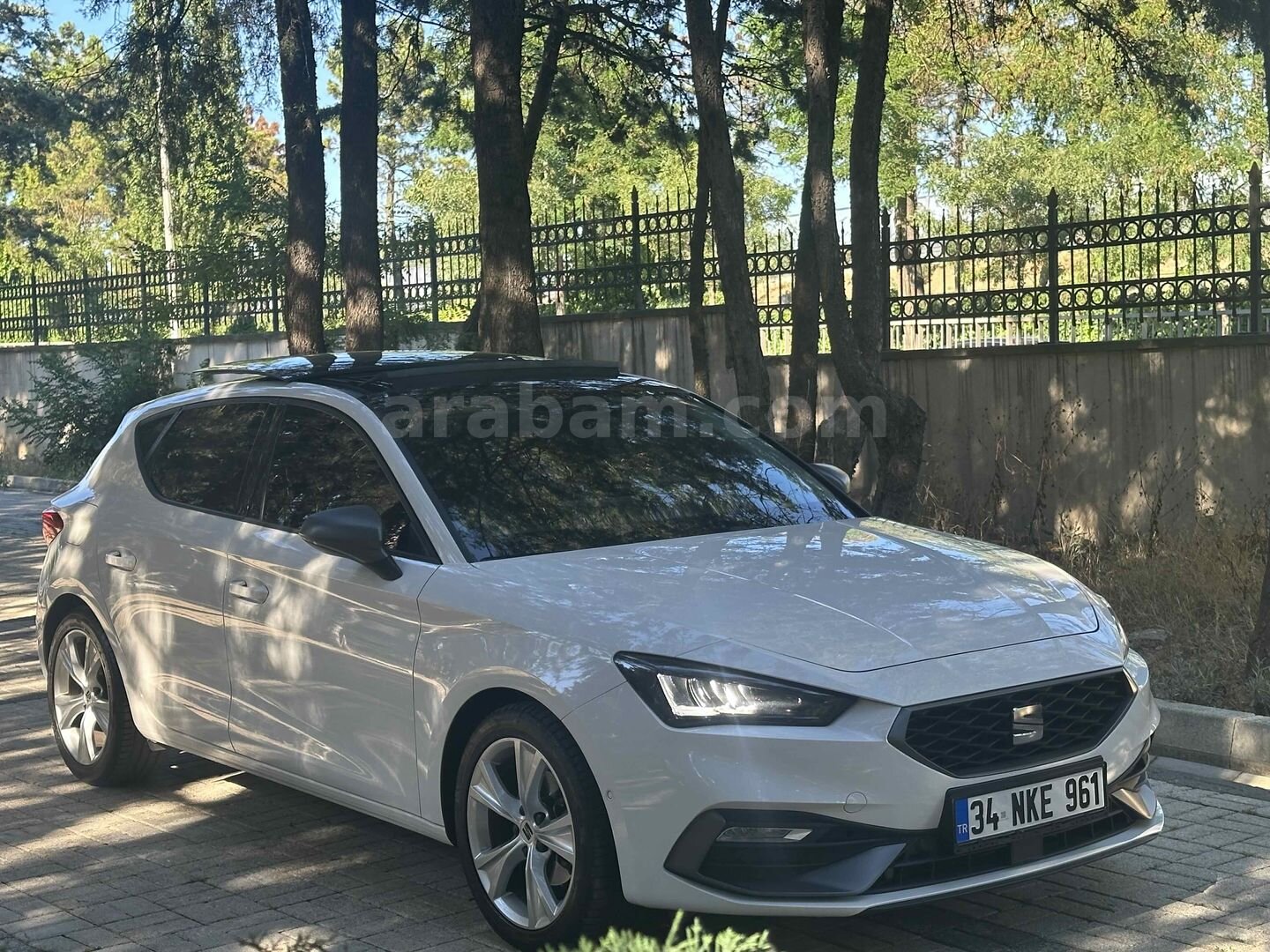 Galeriden Seat Leon 1.5 EcoTSI FR 2025 Model İstanbul 21.000 km Beyaz 5
