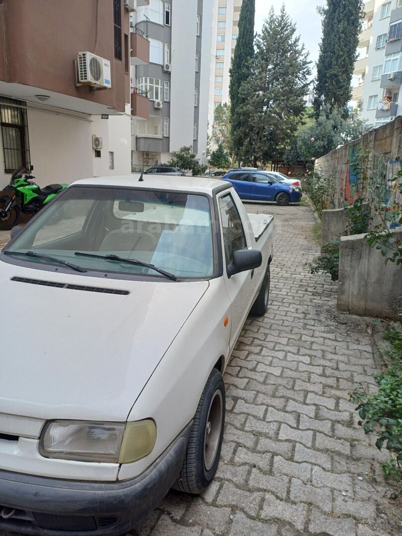 Sahibinden Skoda Felicia 1.3 1997 Model Adana 134.884 km Beyaz 3