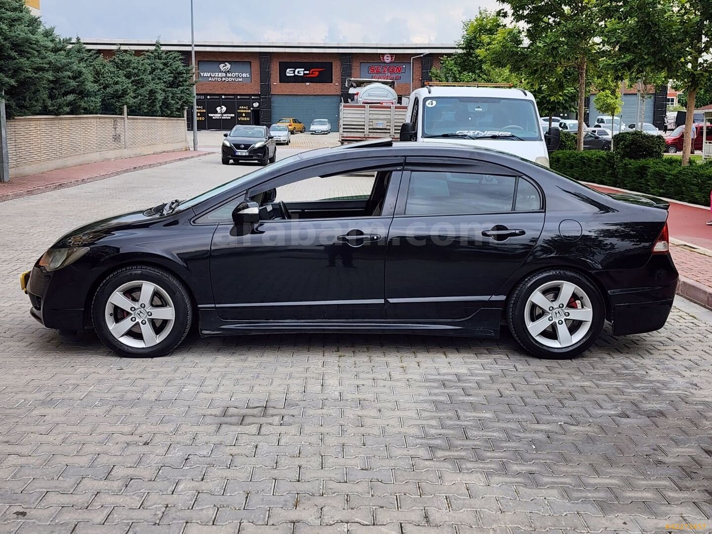 Galeriden Honda Civic 1.6i VTEC Elegance 2010 Model Konya 236.500 km Siyah 2