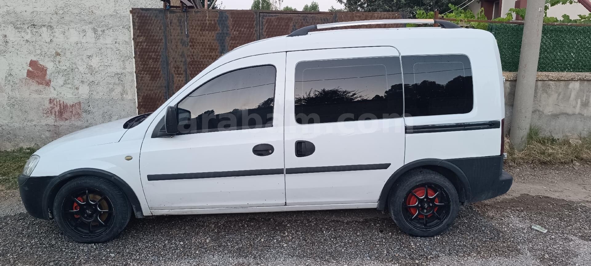 Sahibinden Opel Combo 1.7 DTI Club 2003 Model Konya 345.000 km Beyaz 6