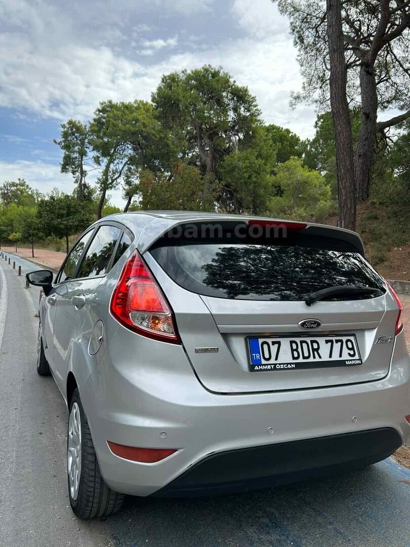 Sahibinden Ford Fiesta 1.5 TDCi Trend 2013 Model Antalya 285.000 km Gri 4