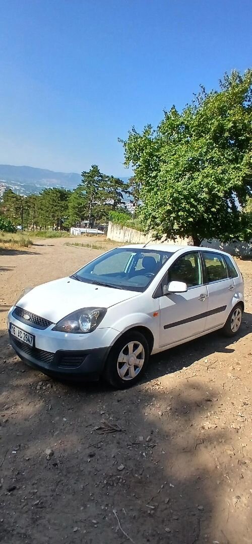 Sahibinden Ford Fiesta 1.4 TDCi Comfort 2007 Model Bursa 232.450 km Beyaz 3