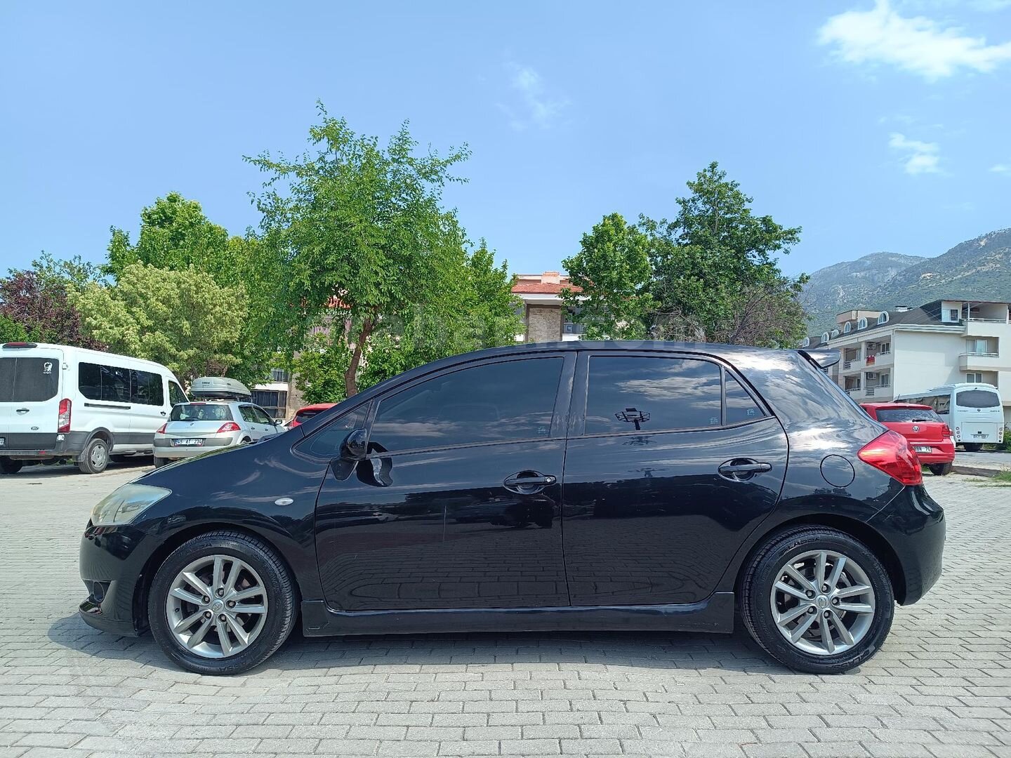 Sahibinden Toyota Auris 1.6 Comfort 2008 Model Denizli 171.500 km Siyah 3