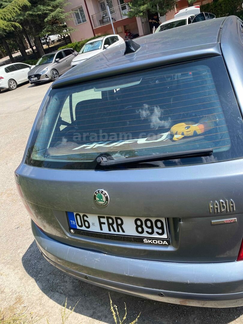 Sahibinden Skoda Fabia 1.4 Classic 2005 Model Ankara 393.000 km Gri 5