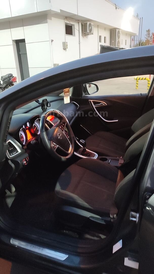 Sahibinden Opel Astra 1.3 CDTI ecoFLEX Sport 2011 Model Gaziantep 274.000 km Gri 6