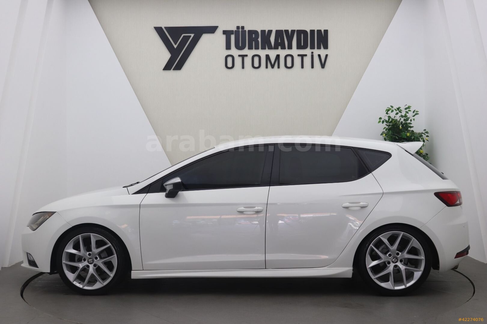 Galeriden Seat Leon 1.2 TSI Style 2014 Model Sakarya 302.000 km Beyaz 6