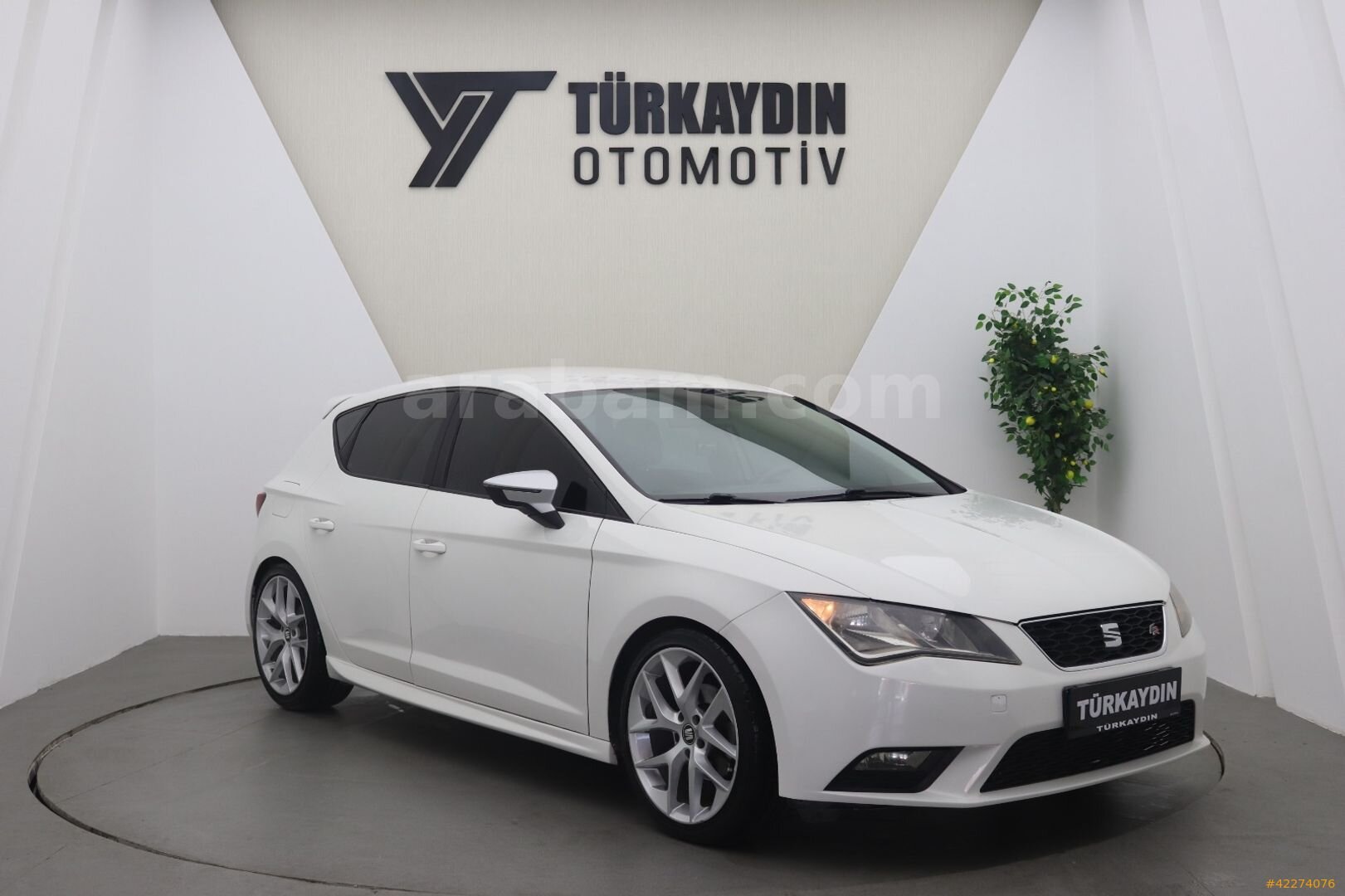 Galeriden Seat Leon 1.2 TSI Style 2014 Model Sakarya 302.000 km Beyaz 7