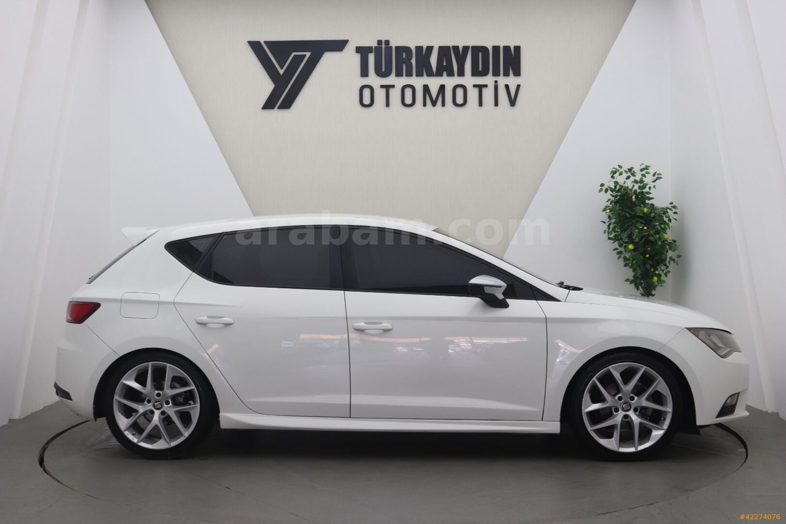 Galeriden Seat Leon 1.2 TSI Style 2014 Model Sakarya 302.000 km Beyaz 5
