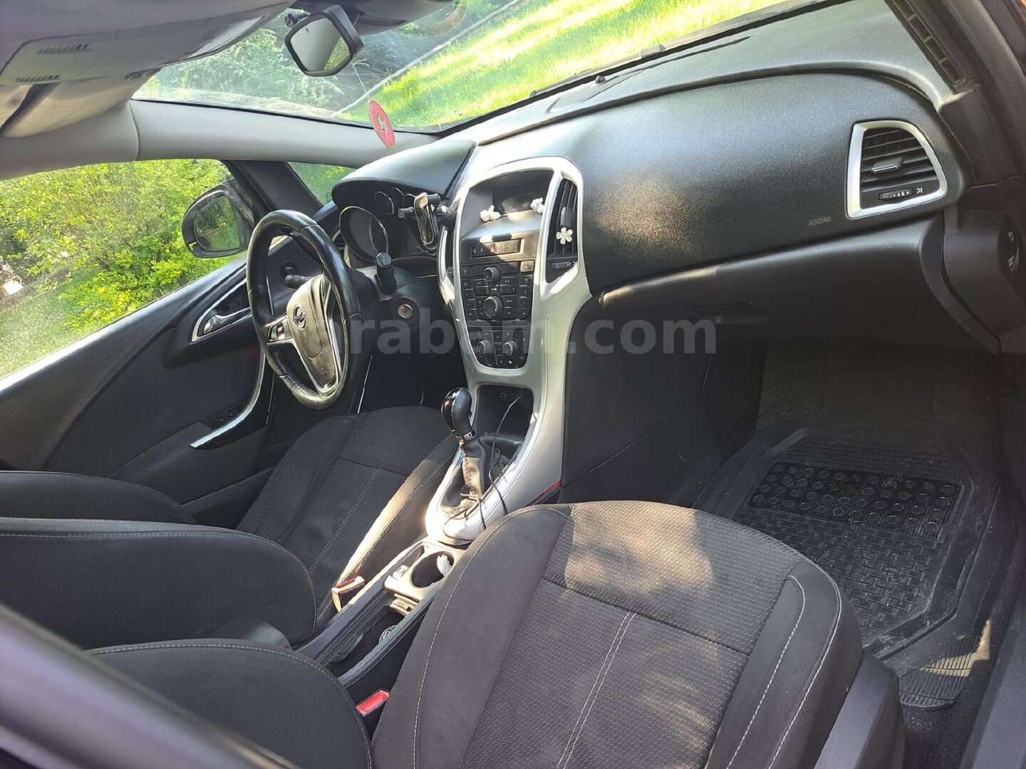 Sahibinden Opel Astra 1.6 Sport 2010 Model Eskişehir 236.000 km Siyah 6
