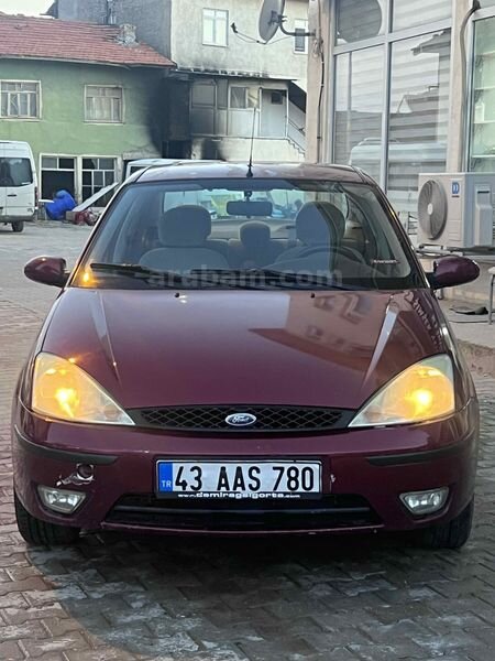Galeriden Ford Focus 1.6 Ghia 2004 Model Kütahya 300.000 km Bordo