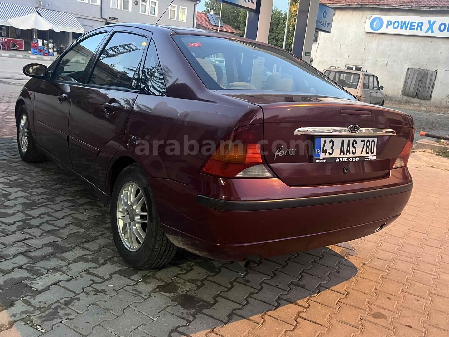 Galeriden Ford Focus 1.6 Ghia 2004 Model Kütahya 300.000 km Bordo 4
