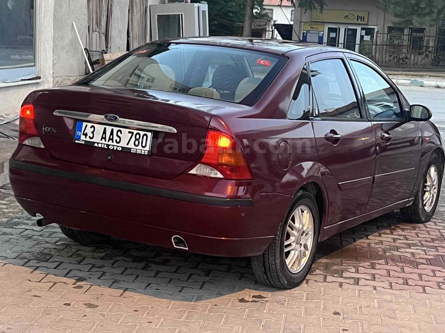 Galeriden Ford Focus 1.6 Ghia 2004 Model Kütahya 300.000 km Bordo 6