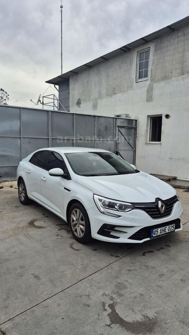 Sahibinden Renault Megane 1.3 TCe Joy Comfort 2021 Model Muğla 29.500 km Beyaz 6