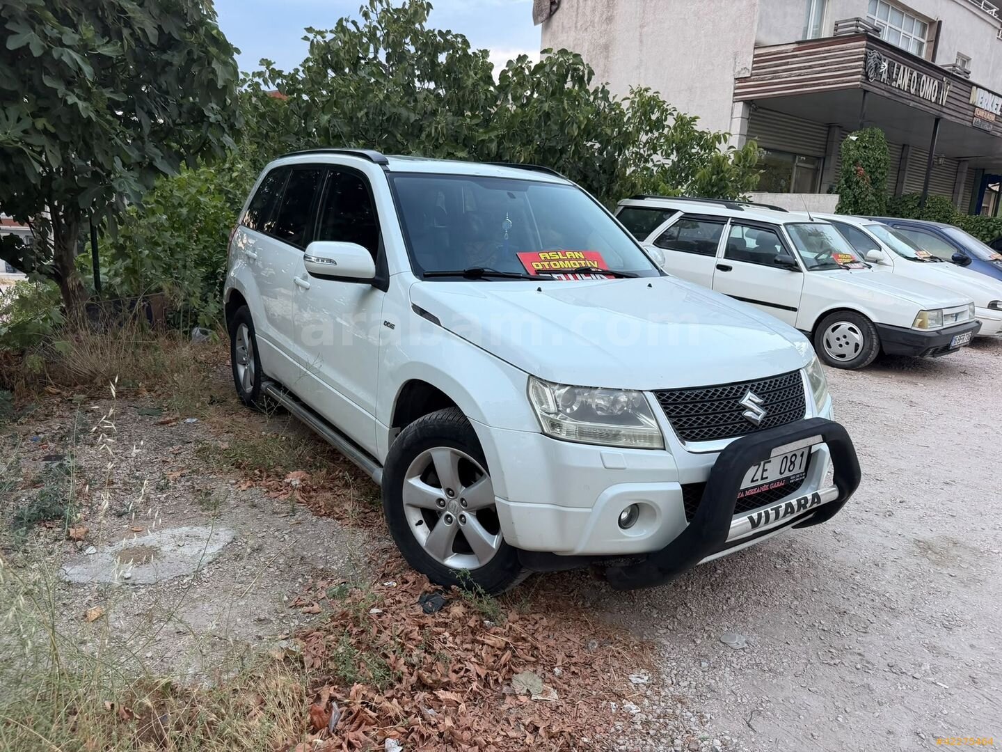 ÇOK TEMİZ MASRAFSIZ 4X4 ORJİNAL ÇEKİ DEMİRLİ DİJİTAL KLİMALI 1
