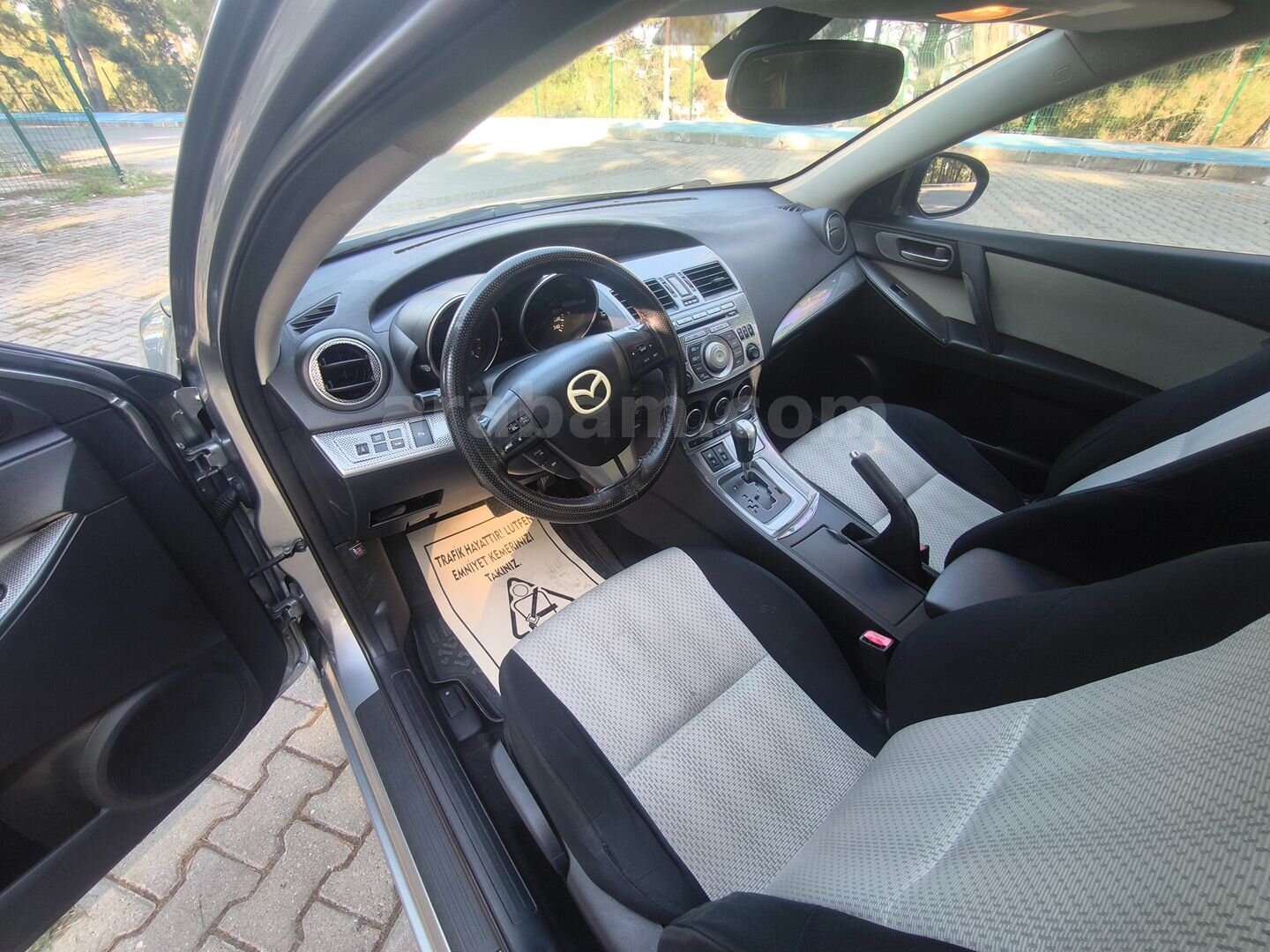 Sahibinden Mazda 3 1.6 Impressive 2010 Model Manisa 259.500 km Gri (Gümüş) 6