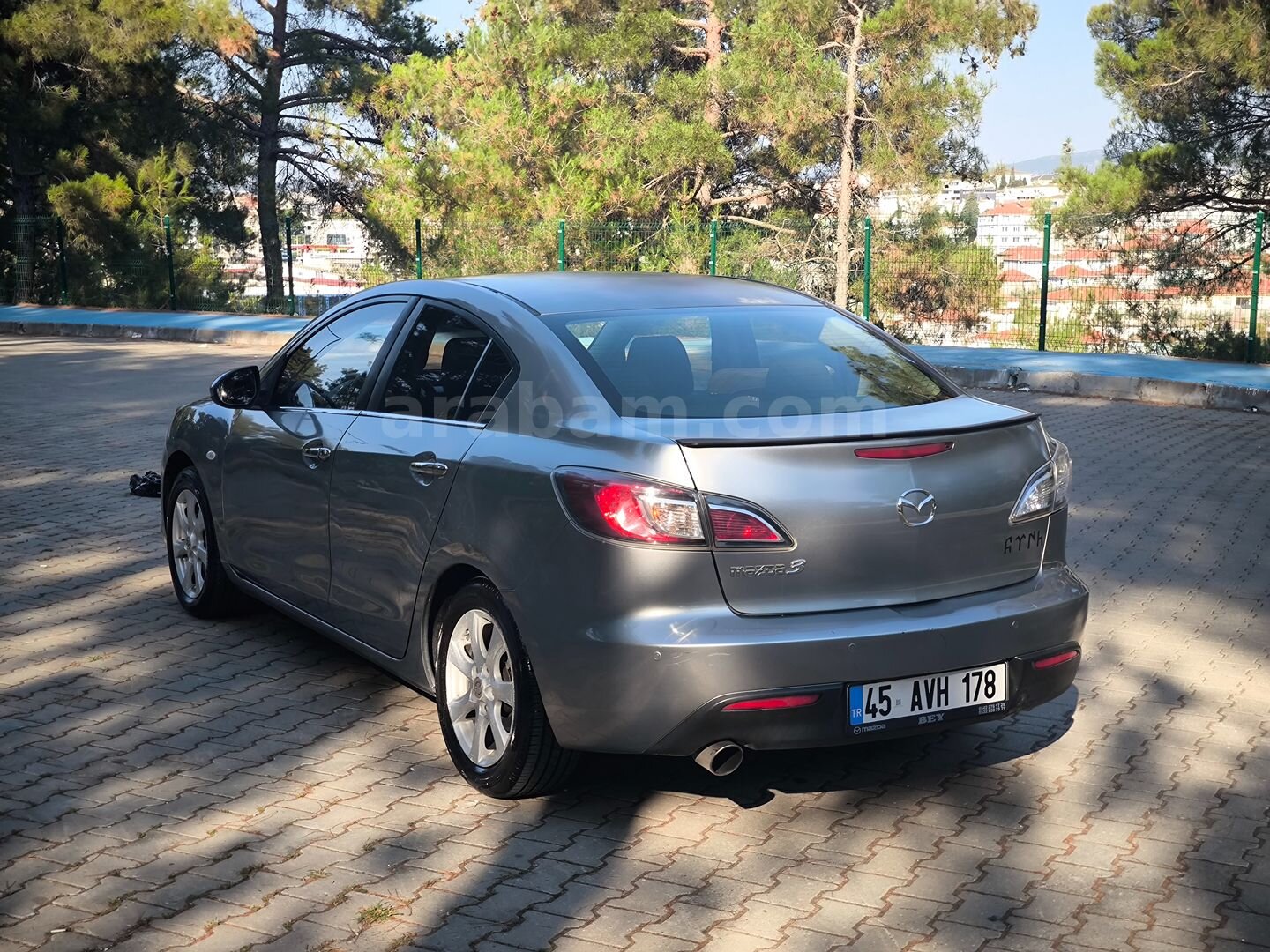 Sahibinden Mazda 3 1.6 Impressive 2010 Model Manisa 259.500 km Gri (Gümüş) 4