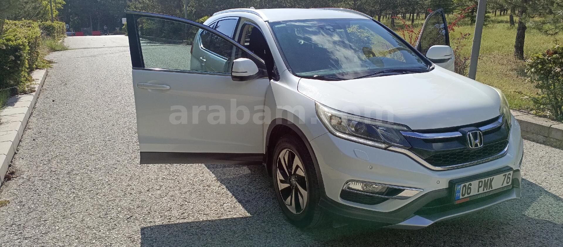 Sahibinden Honda CR-V 1.6 i-DTEC Elegance 2015 Model Ankara 204.000 km Beyaz 5