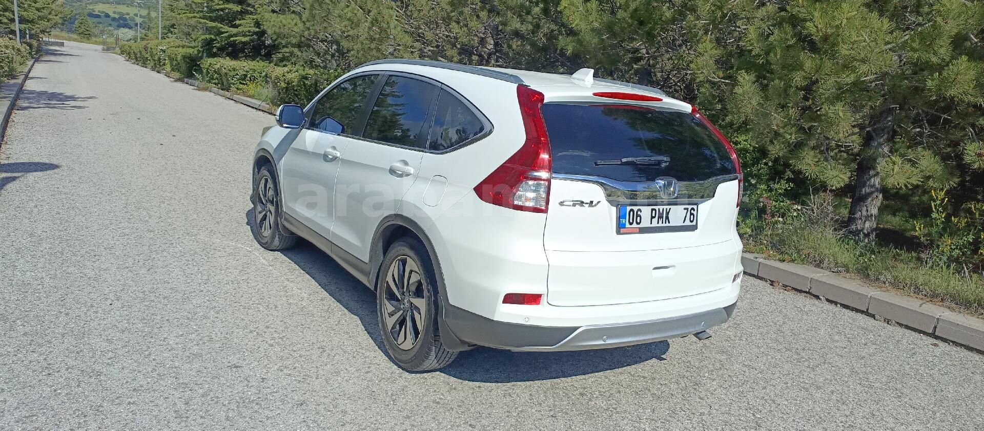 Sahibinden Honda CR-V 1.6 i-DTEC Elegance 2015 Model Ankara 204.000 km Beyaz 4
