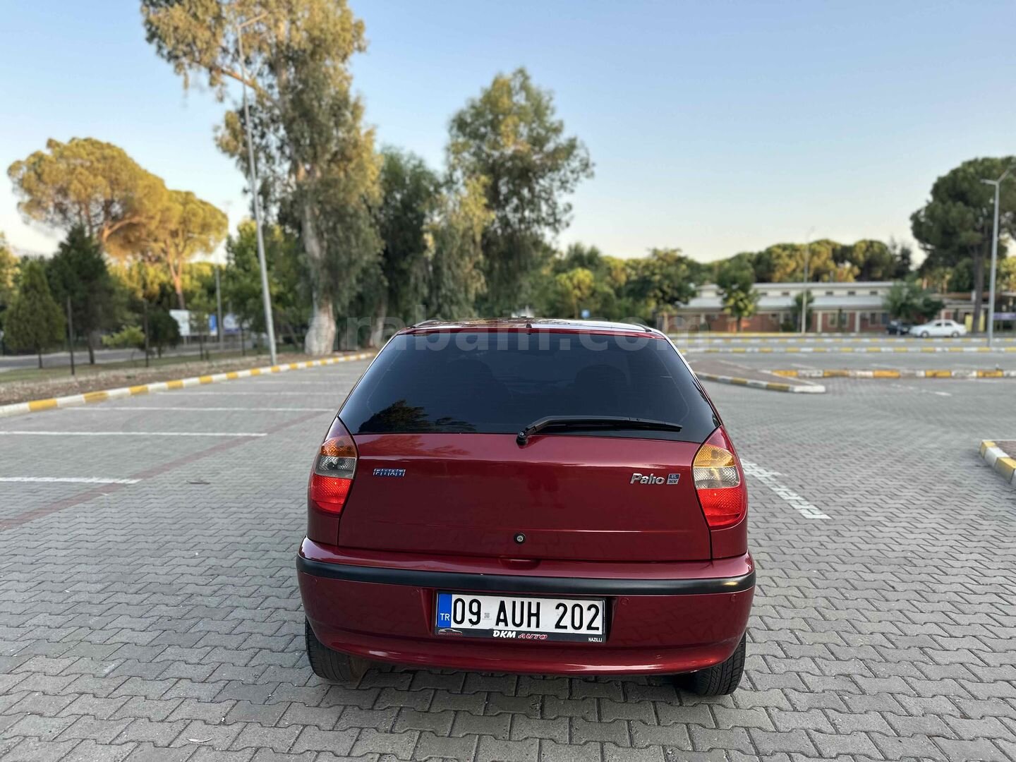 Galeriden Fiat Palio 1.2 EL 2004 Model Aydın 268.000 km Kırmızı 6