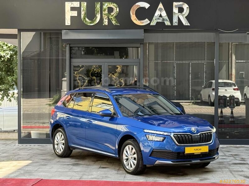 Galeriden Skoda Kamiq 1.0 TSI Elite 2022 Model İstanbul 54.000 km Mavi