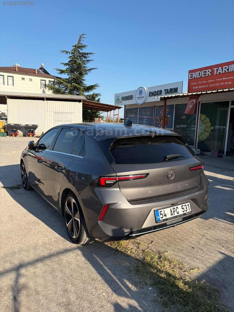 Galeriden Opel Astra 1.2 T Elegance 2023 Model Sakarya 34.000 km Füme 5